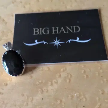 BIG HAND 실버 925 블랙 오벌 펜던트