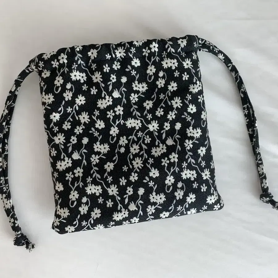 The Barnnet Mini Bag Tweed Chain Belt Mini Bag_Black on