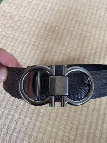 페라가모 가죽 벨트 더블 링 버클