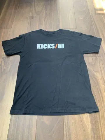 KICKS/HI 블랙 티셔츠 M