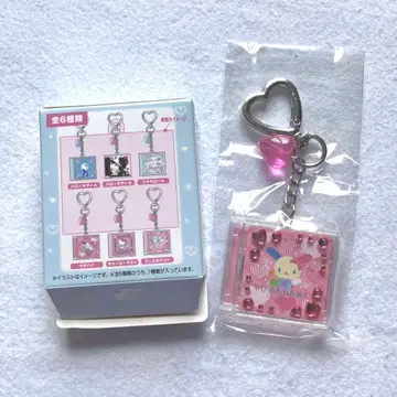 산리오 CD풍 키링 우사하나