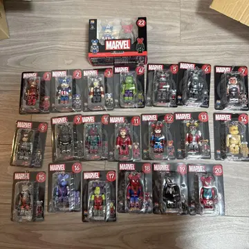 MARVEL 큐브릭/베어브릭 22개 세트