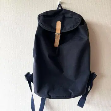 StitchandSew 네이비 롤 탑 백팩