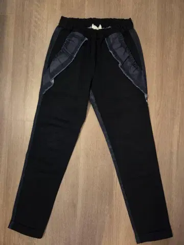 데두에 데님 프릴 팬츠