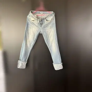 펄 장식 라이트 블루 데님 팬츠