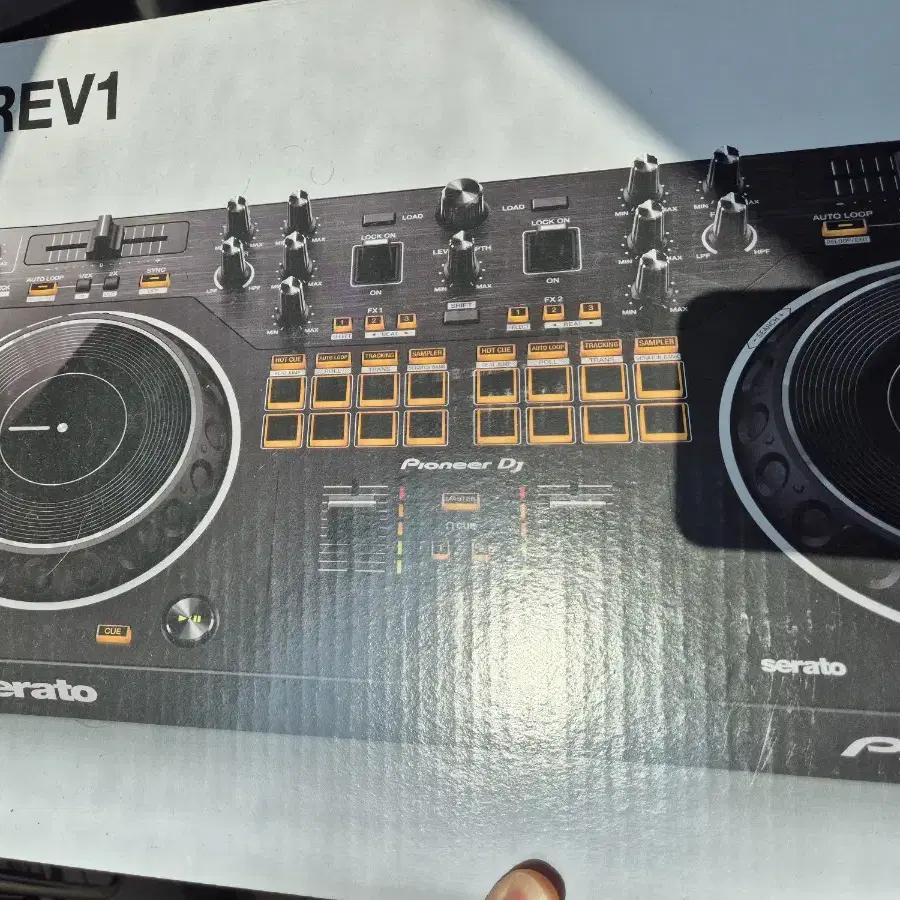 DDJ Rev1, like new on Bunjang Global Site.