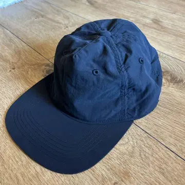 agnes b. x HELLY HANSEN 나일론 캡 (유니섹스)