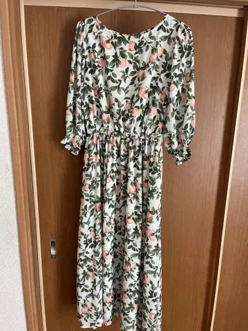 꽃무늬 롱 원피스 7부 소매