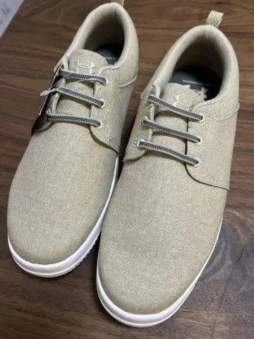 Under Armour 베이지 스니커즈 M8/W9.5