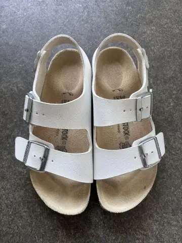 버켄스탁 밀라노 샌들 24cm