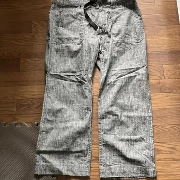 Eddie Bauer 그레이 계열 스트레이트 팬츠 L 사이즈