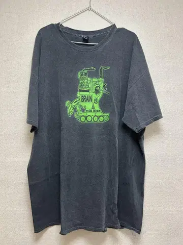 brain dead XL 사이즈