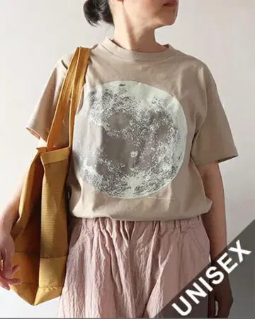VARIOUS PRINTS 유니섹스 RETRO MOON 티셔츠 S