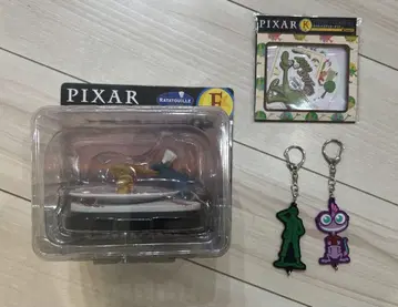 PIXAR Ratatouille 피규어와 키링 세트