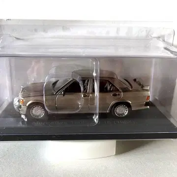 일본산 명차 컬렉션 Mercedes 190E 2.3-16 1/43