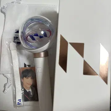 INI 응원봉
