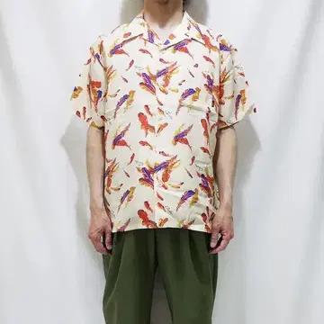 CALEE 칼리 반팔 페더 올 패턴 셔츠 M 사이즈