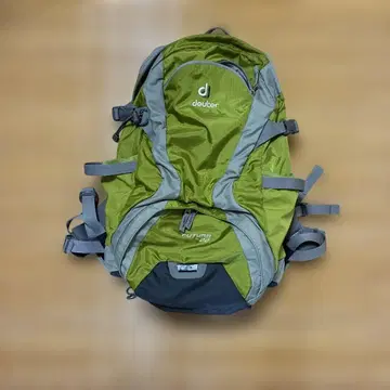 도이터 FUTURA 22 백팩 올리브 그린