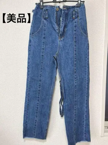 루비 앤 유 하이 웨스트 컷오프 서스펜더 데님 amo