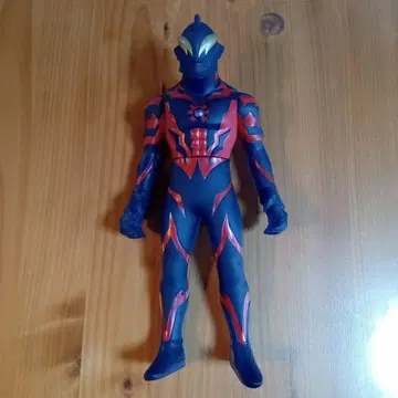 울트라맨 피규어 23cm