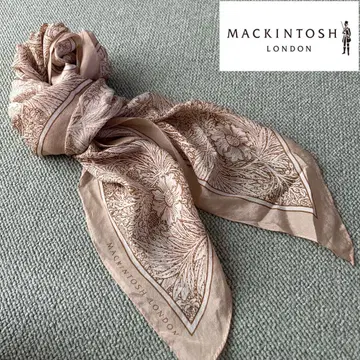 MACKINTOSH LONDON 실크 다이아몬드 쉐이프 스카프