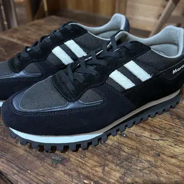 ZDA 스니커즈 38