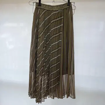 카키와 베이지 플리츠 롱 스커트