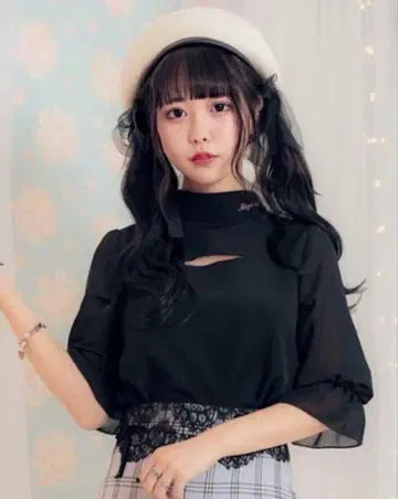 pium 하이넥 시스루 상의 블랙 블라우스