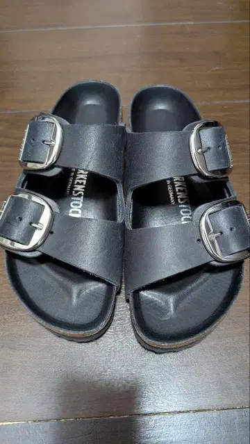 버켄스탁 빅 버클 애리조나 실버 금장 장식 36 블랙