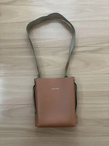 뷰티풀피플 백