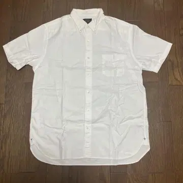 BEAMS 화이트 버튼 다운 셔츠 시어서커 풀오버 2장