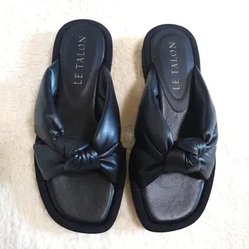 루타론 LE TALON 3cm 퍼프 노트 샌들 블랙 리본
