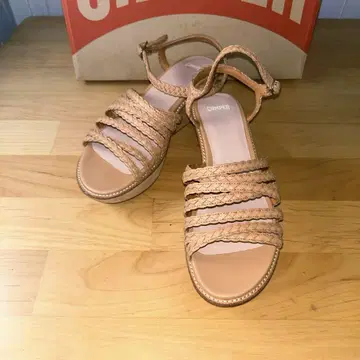 Camper 베이지 웨지솔 샌들 24.5