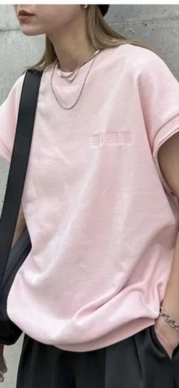 feepur 자수 스웨티