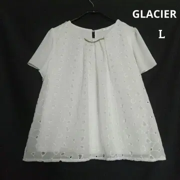 GLACIER 컷워크 레이스 백 버튼 반팔 블라우스 화이트