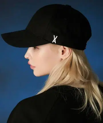 VARZAR(바자르)/Stud logo over fit ball cap