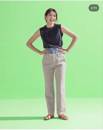 택 포함 미사용 새상품 토가 아키 프로듀스 네이비 슬리브리스 티셔츠