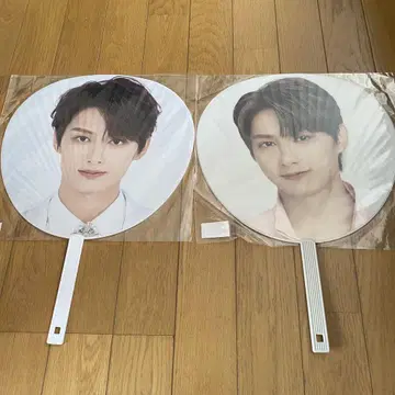 세븐틴 준 부채