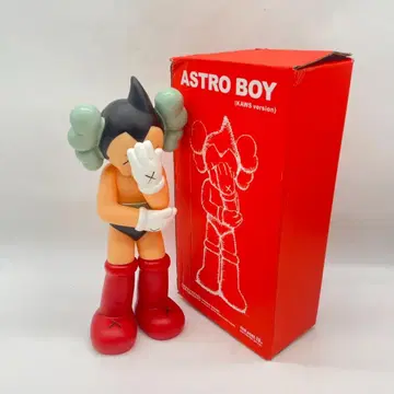 ASTRO BOY (KAWS 버전) 철완 아톰 아스트로 보이