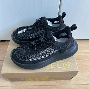 KEEN UNEEK WK 26.0cm 블랙