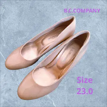 B.C.COMPANY 비씨 컴퍼니 에나멜 펌프스 베이지 23cm