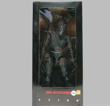 RAH 리얼 액션 히어로즈 에이리언 프레데터 메디콤토이