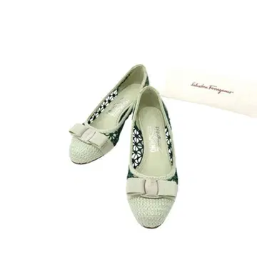 2024SS FERRAGAMO 페라가모 바라 레이스 펌프스 5 D