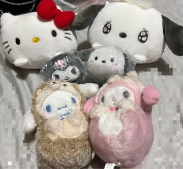 산리오 봉제 인형 세트