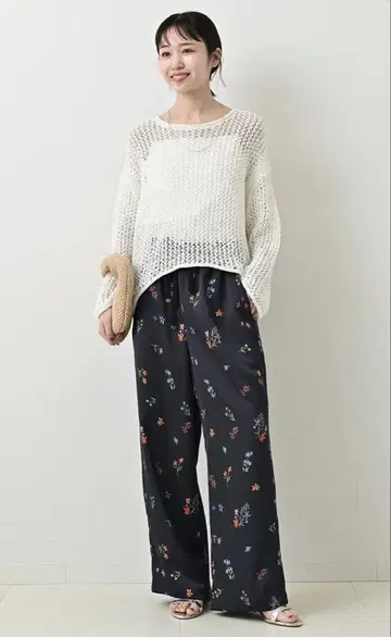 슬로브 이에나 말고 플라워 팬츠