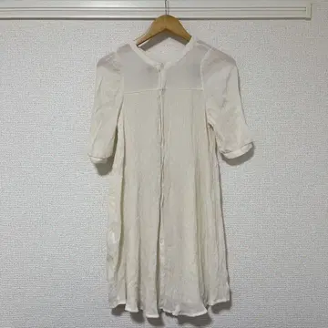 아이보리 반팔 셔츠 원피스 겉옷