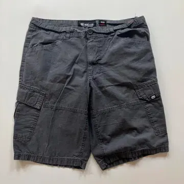 사용된 ecko unltd 카고 쇼츠