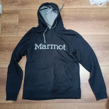 Marmot 블랙 후드 부착 후드티