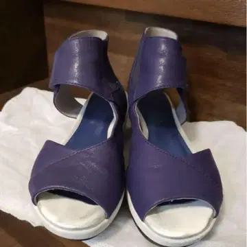 핏핏 보라색 오픈토 통굽 스포츠 샌들