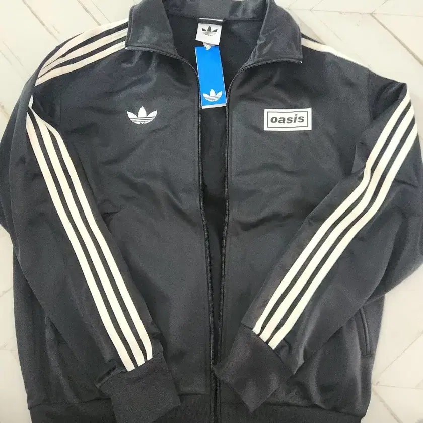 Adidas X Oasis Tour Track Top Black, size M | Bunjang Global